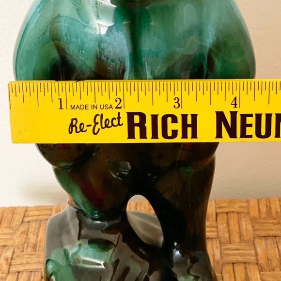 Blue Mountain Pottery Standing Bear - Picture 10 of 12